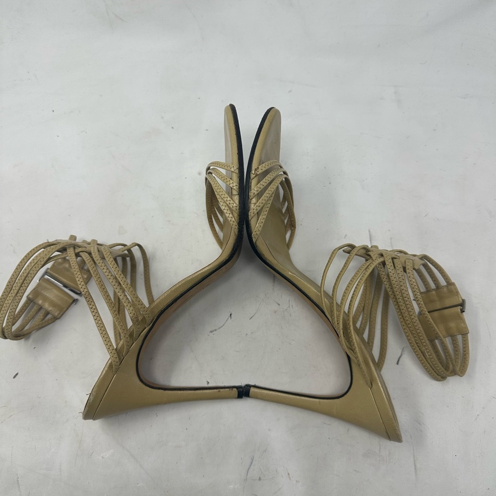 Gucci Gladiator Sandals Size 7 - Picture 8 of 16